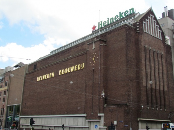 هينيكن إكسبيرينس من اشهر مناطق سياحية في امستردام