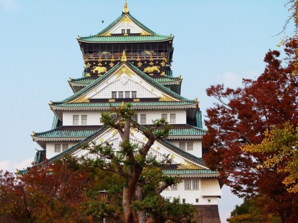 قلعة أوساكا من اجمل القلاع في العالم