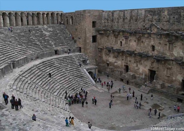 مسرح أسبندوس من اجمل المسارح الرومانية