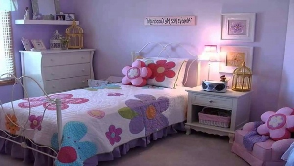 اللون الموف والوردى من الوان غرف الاطفال