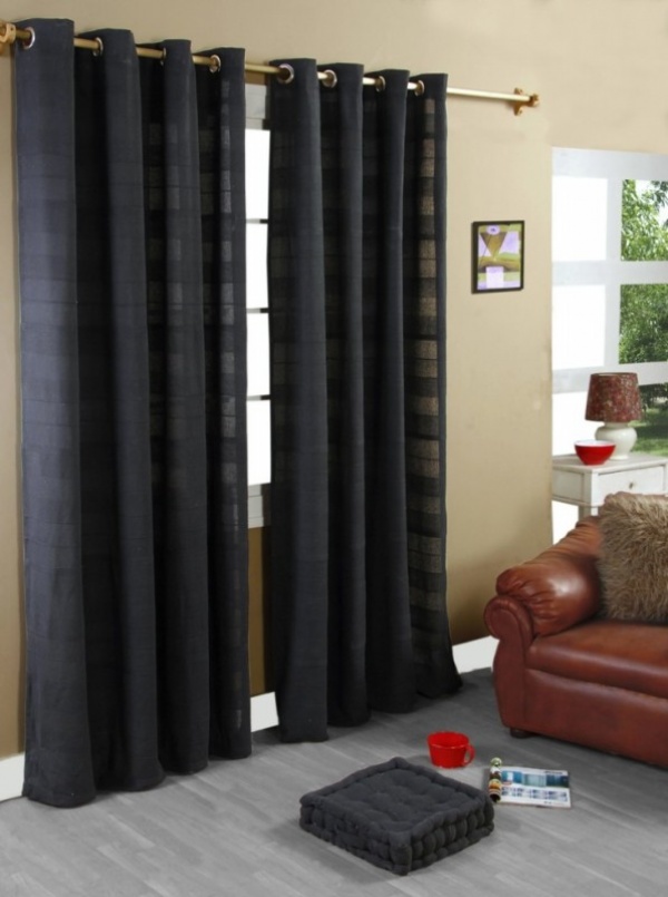 black-leather-curtains_667_10_1555148190.jpg